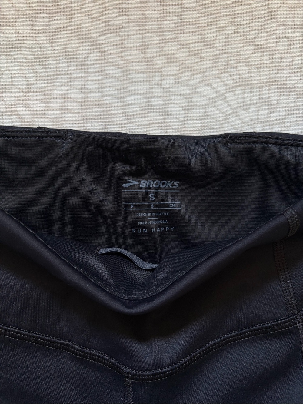 Brooks Women’s Method 8” short tights - Picture 4 of 6